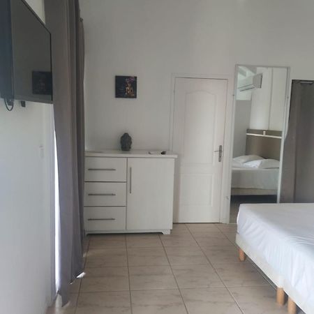 Location Dampierre Apartment Le Gosier  Exterior foto